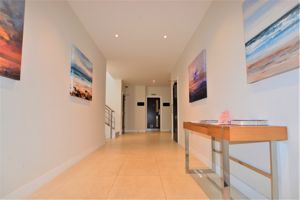 Photo 8- click for photo gallery